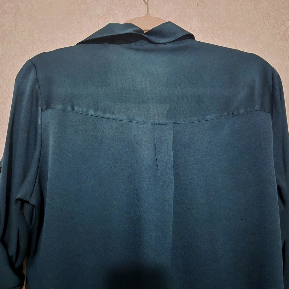 Express Green Notched Collar Relaxed Button Down..SIZE:M - Picture 8 of 11